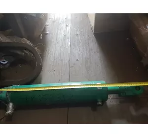 Циліндр гідравлічний KVERNELAND KK352382R (KK352386) Циліндр гідравлічний KVERNELAND KK352382R (KK352386)