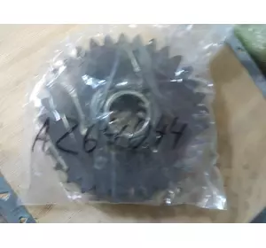 Шестерня JOHN DEERE AZ64044 Шестерня JOHN DEERE AZ64044