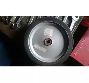Шина прикотуючого колеса KVERNELAND KL848904 300X80 Шина прикотуючого колеса KVERNELAND KL848904 300X80