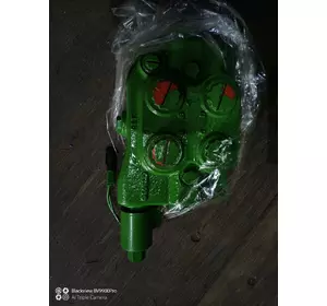 Клапан контролюючий JOHN DEERE AH218798 (AH128672) Клапан контролюючий JOHN DEERE AH218798 (AH128672)