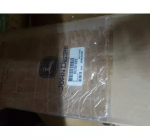 тяга рульова ліва JOHN DEERE RE261926 (RE214058,RE161022) тяга рульова ліва JOHN DEERE RE261926 (RE214058,RE161022)