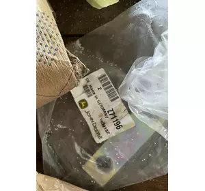 Пластина металева JOHN DEERE Z71196 (Z61015,Z49625) Пластина металева JOHN DEERE Z71196 (Z61015,Z49625)