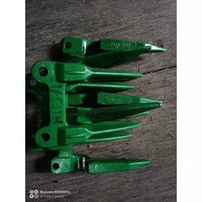 палець протиріжучий JOHN DEERE H153719