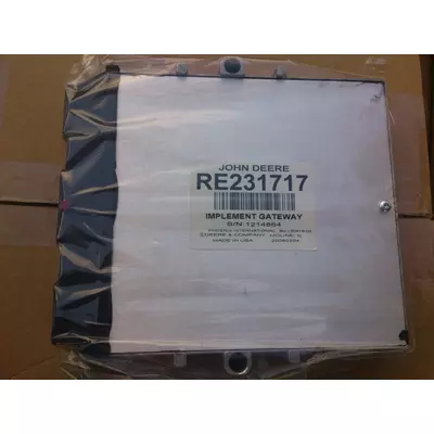 контрольер JOHN DEERE RE231717 (AH216799, AH209023, AH213850,RE196143)