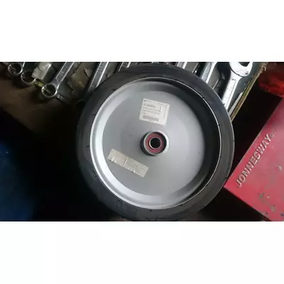 Шина прикотуючого колеса KVERNELAND KL848904 300X80