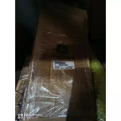 тяга рульова права JOHN DEERE RE261925 (RE214057,RE161021)